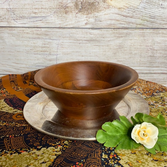 Vintage Vermillion Inc. walnut bowl - Picture 1 of 8